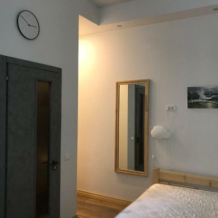 Апартаменты На Дворянская Odessa Extérieur photo