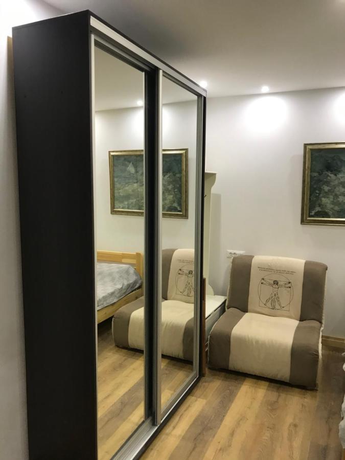 Апартаменты На Дворянская Odessa Extérieur photo