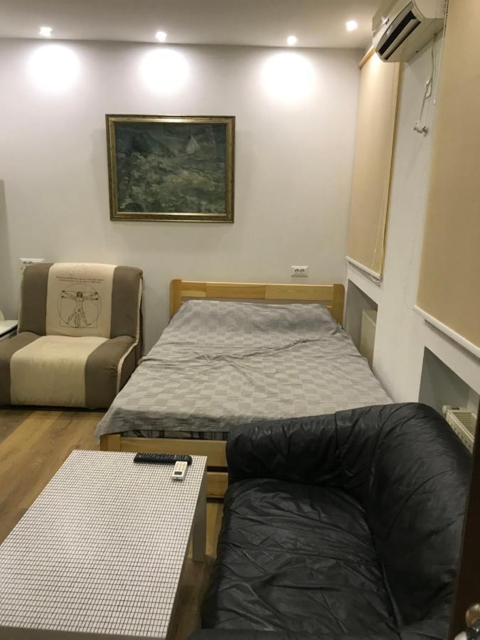Апартаменты На Дворянская Odessa Extérieur photo