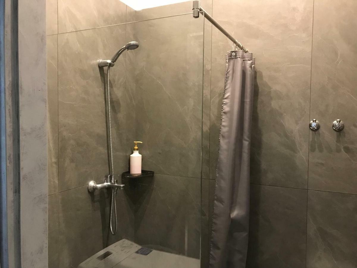 Апартаменты На Дворянская Odessa Extérieur photo