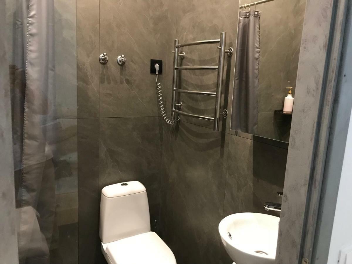 Апартаменты На Дворянская Odessa Extérieur photo